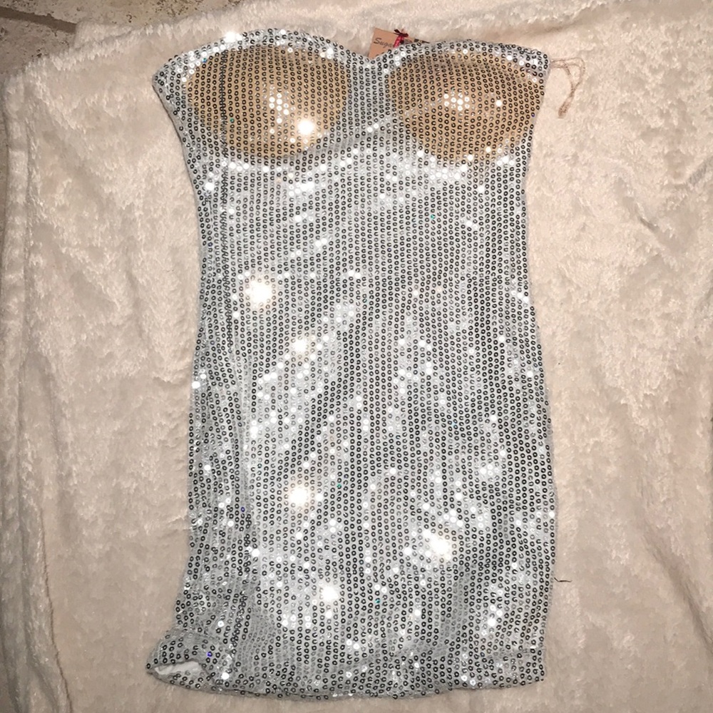 Mini dress with sequence